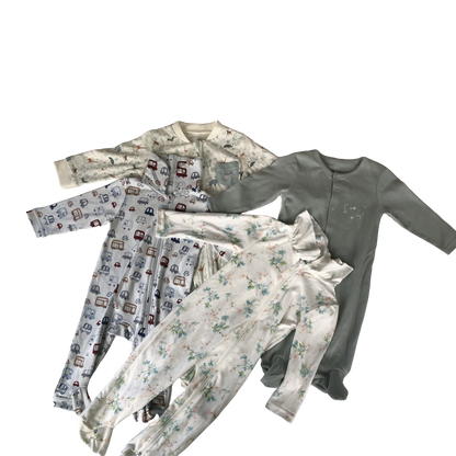 Baby bodysuit with drawstring